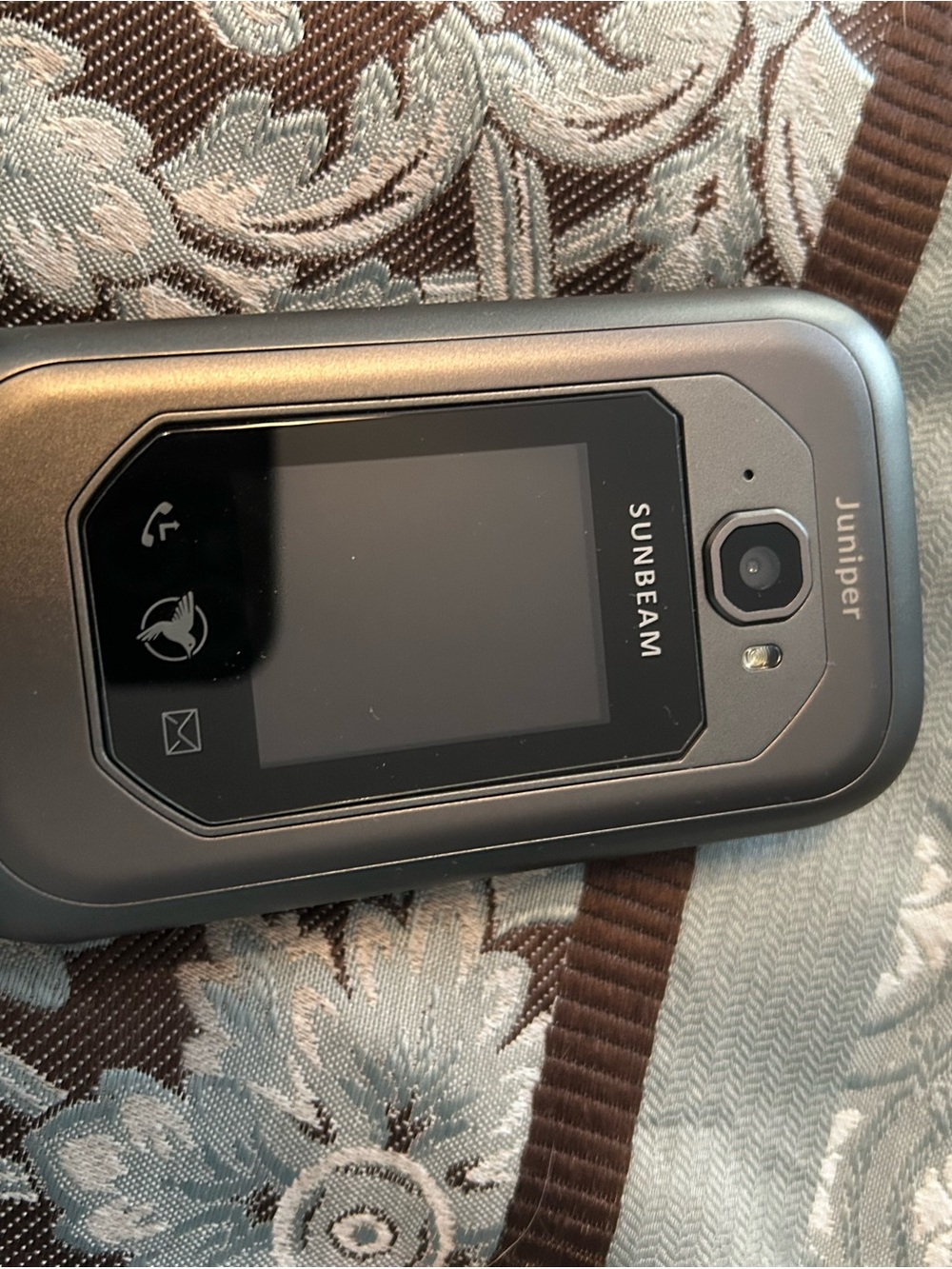Sunbeam Juniper Flip Phone in Metallic Gray and Black